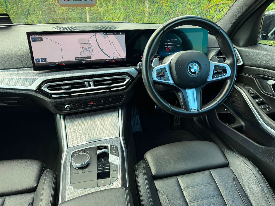 BMW 3 Series 330E M SPORT M PERFORMANCE *REMAINING MANUFACTURE WARRANTY* — thumbnail 20