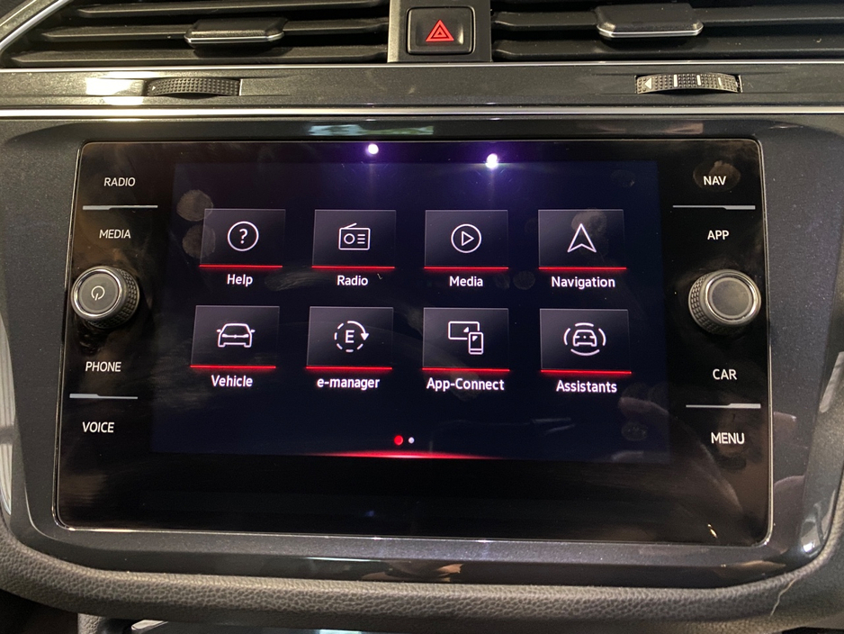 2024 Volkswagen Tiguan 1.4L Petrol Plug-in Hybrid For Sale Images