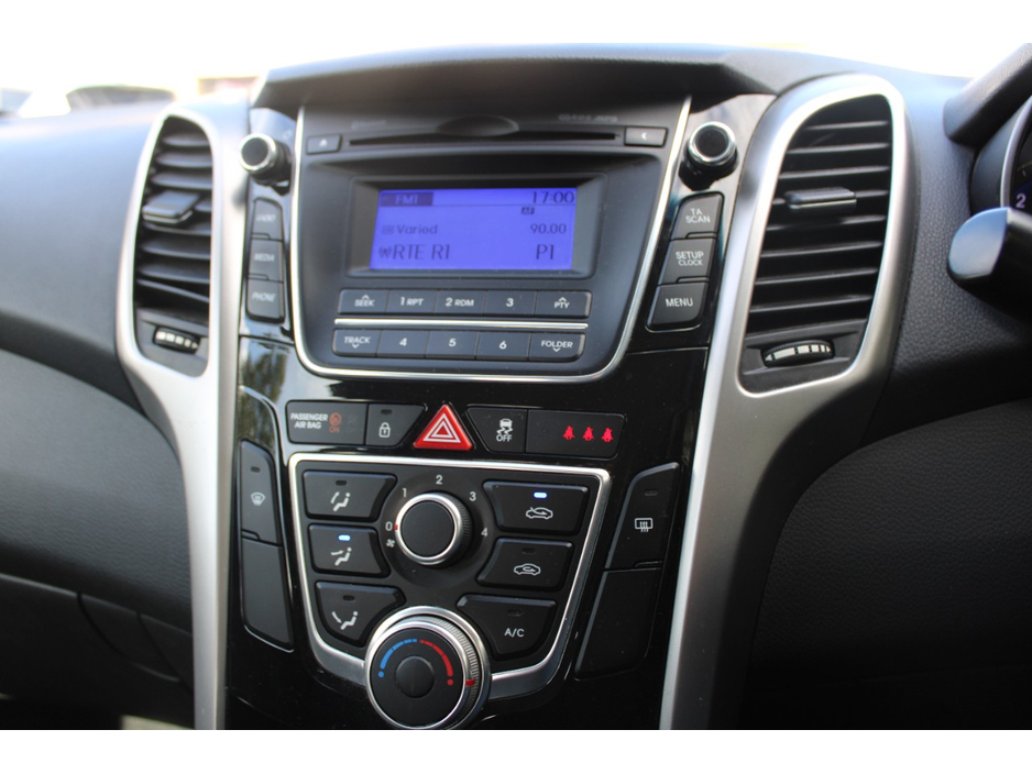 2016 Hyundai i30 1.6L Diesel For Sale Images