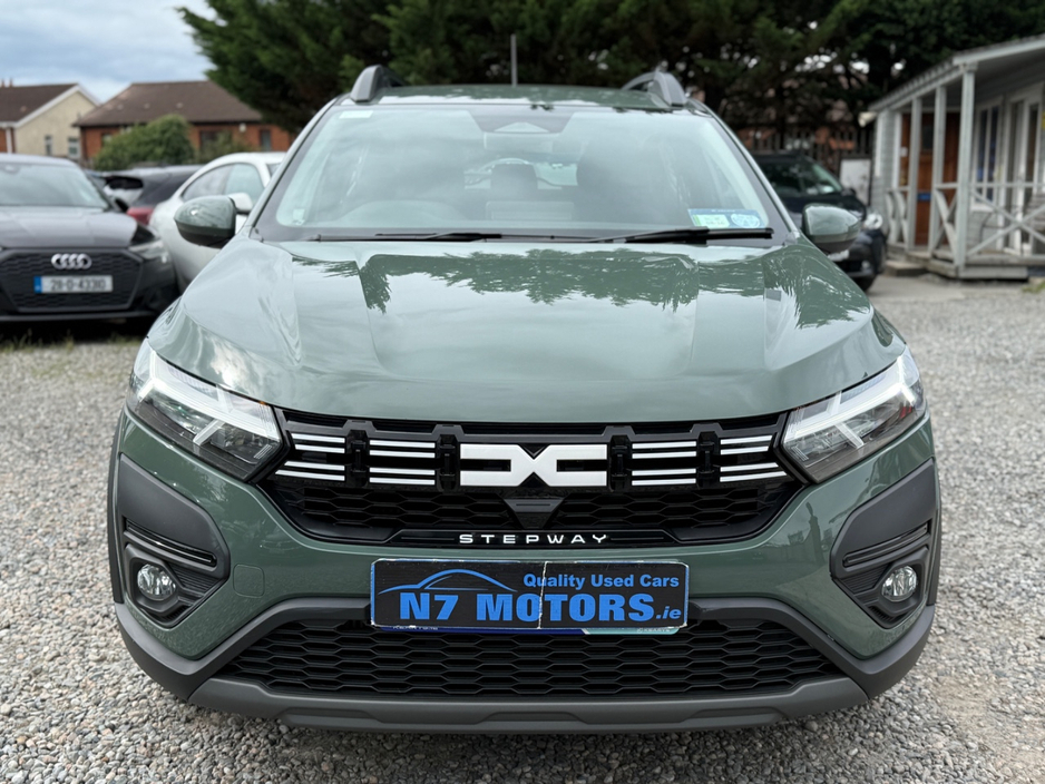 2025 Dacia Sandero Stepway 1L Petrol For Sale Images