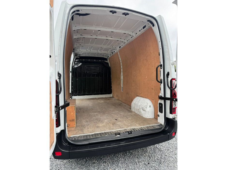 2021 Opel Movano 2.3L Diesel For Sale Images