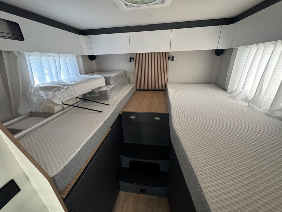 2026 Pilote Expression 2.3L Diesel For Sale Images