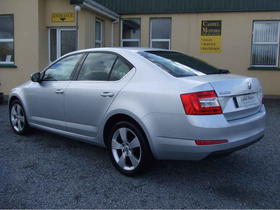 2016 Skoda Octavia 1.2L Petrol For Sale Images