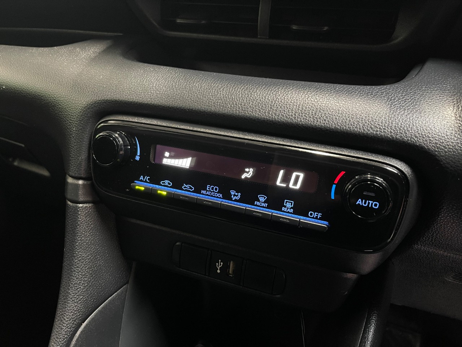 2021 Toyota Yaris 1.5L Petrol Hybrid For Sale Images