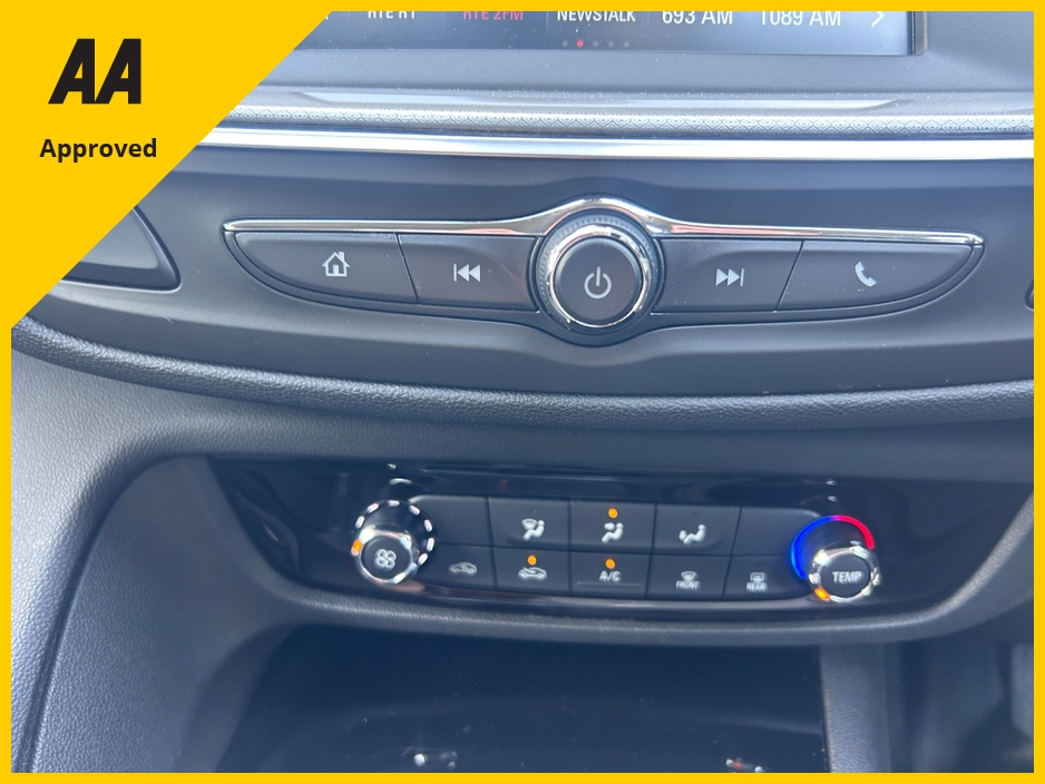 Opel Insignia 2018 OPEL INSIGNIA 1.6d TURBO SC NEW MODEL — thumbnail 8