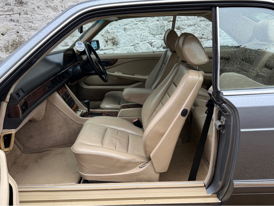 1988 Mercedes-Benz SEC Class 5.0L Petrol For Sale Images