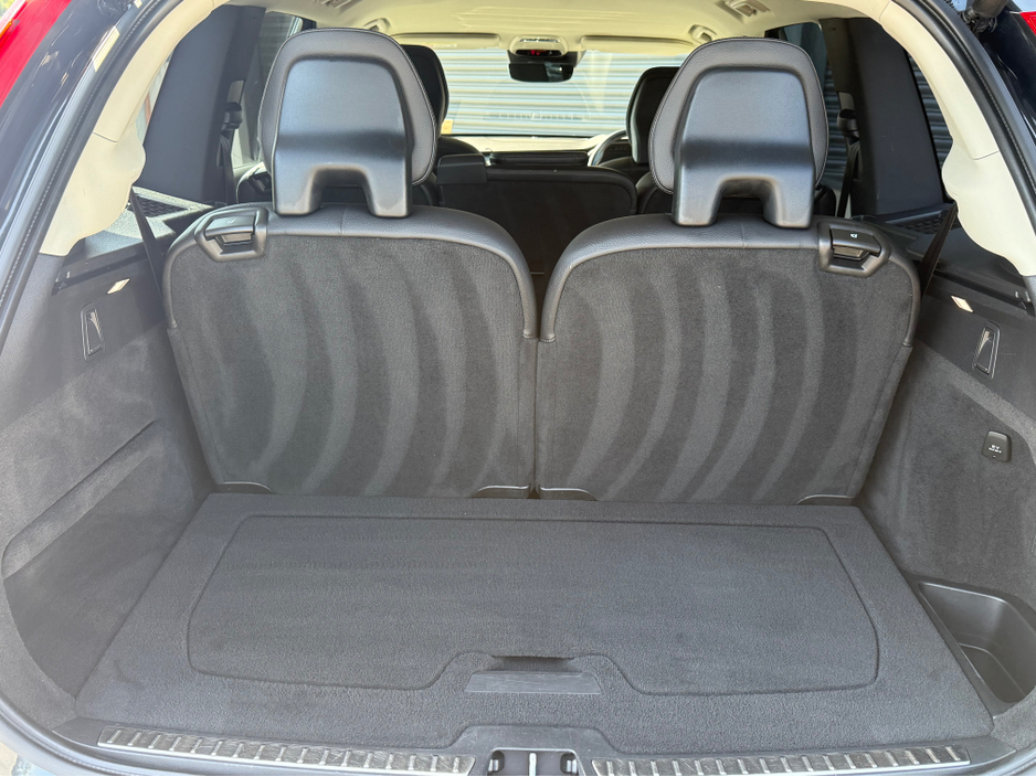 2019 Volvo XC90 2L Diesel For Sale Images