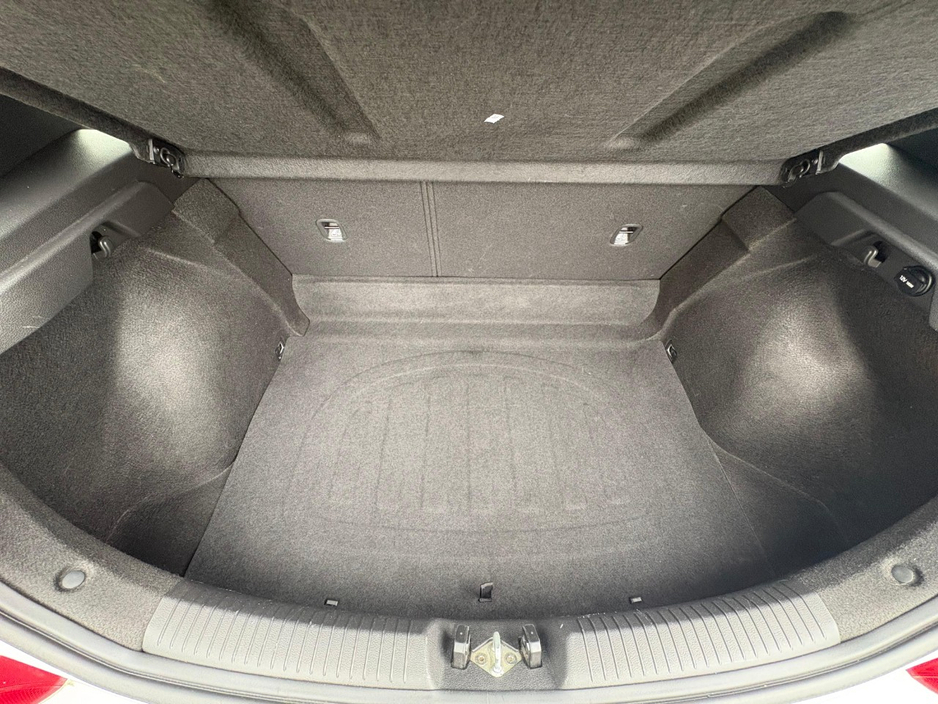 2020 Hyundai i30 1.6L Diesel For Sale Images
