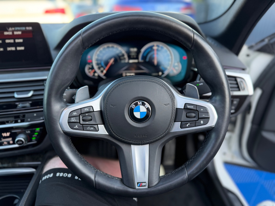 BMW 5 Series M-SPORT 530E - 2.0L PETROL HYBRID - AUTO - 12M WARRANTY - CAR: 2265 — thumbnail 19