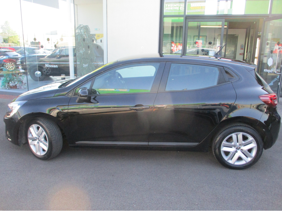 2022 Renault Clio 1L Petrol For Sale Images