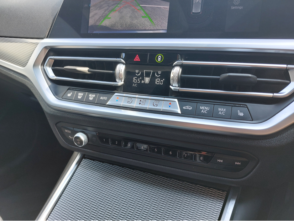 2022 BMW 3 Series 2.0L Petrol Plug-in Hybrid For Sale Images