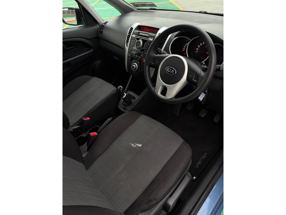 Kia Venga 1.4 L — thumbnail 7