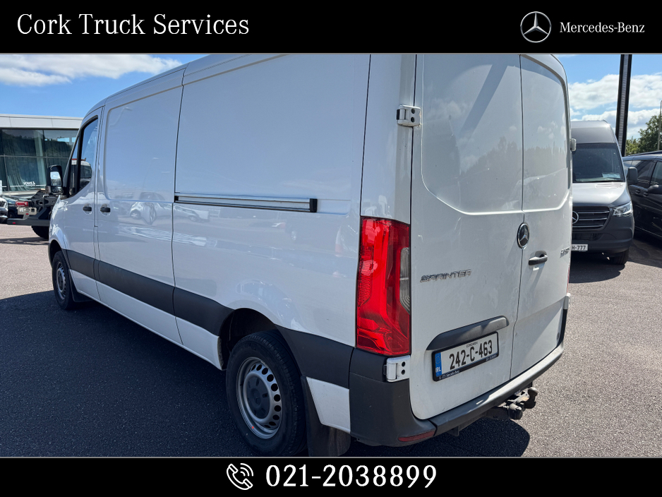 Used Mercedes-Benz Sprinter 215/39 FWD 6DR (2024 (242))