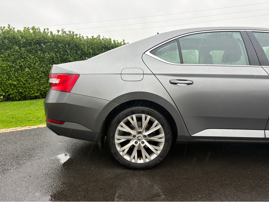 2023 Skoda Superb 2L Diesel For Sale Images