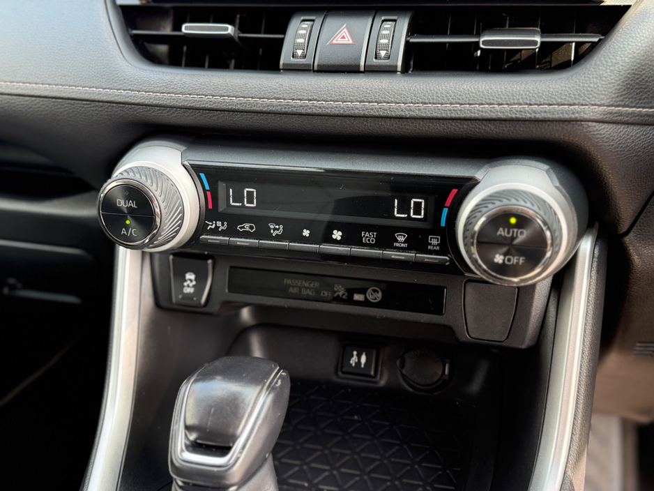 2019 Toyota Rav4 2.5L Petrol Hybrid For Sale Images