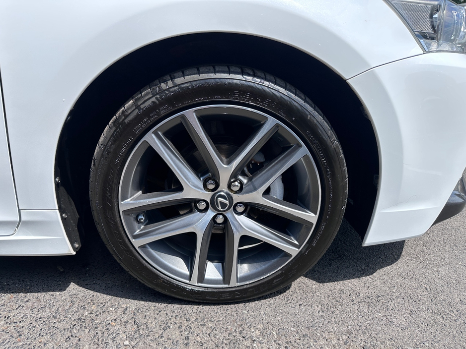 2016 Lexus CT 200 h 1.8L Petrol Hybrid For Sale Images
