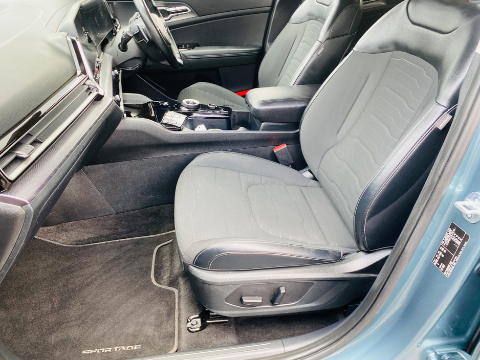 2023 Kia Sportage 1.6L Petrol Plug-in Hybrid For Sale Images