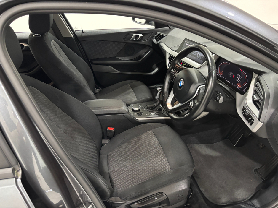 2021 BMW 1 Series 1.5L Diesel For Sale Images