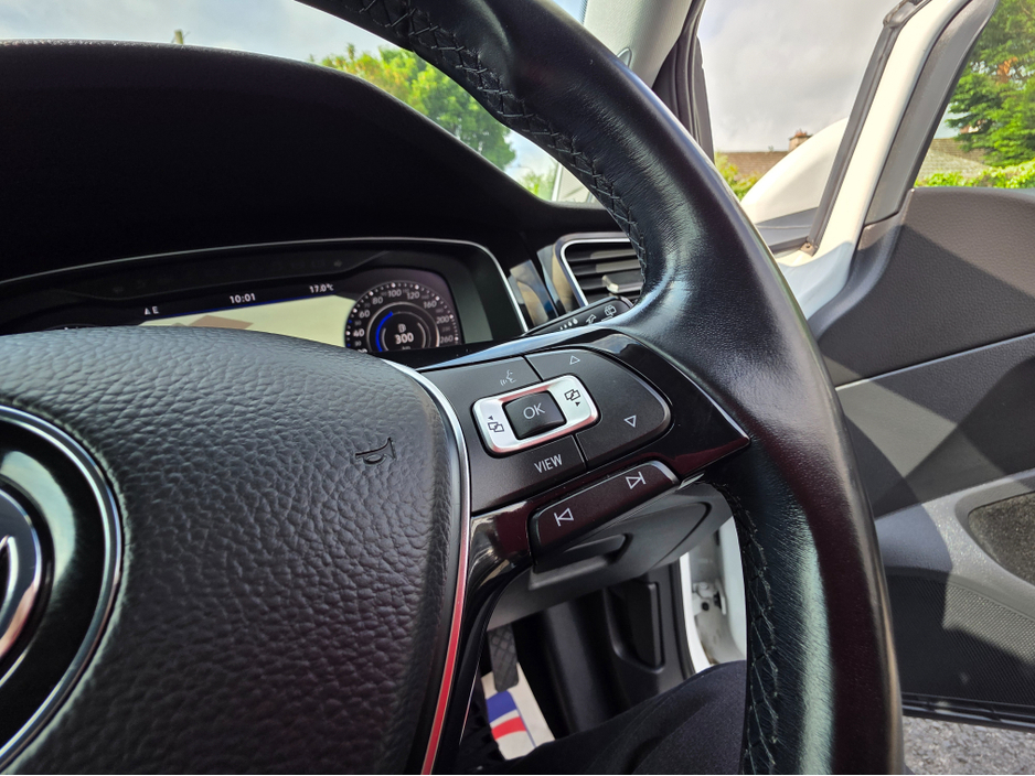 2020 Volkswagen Golf 1.4L Petrol For Sale Images
