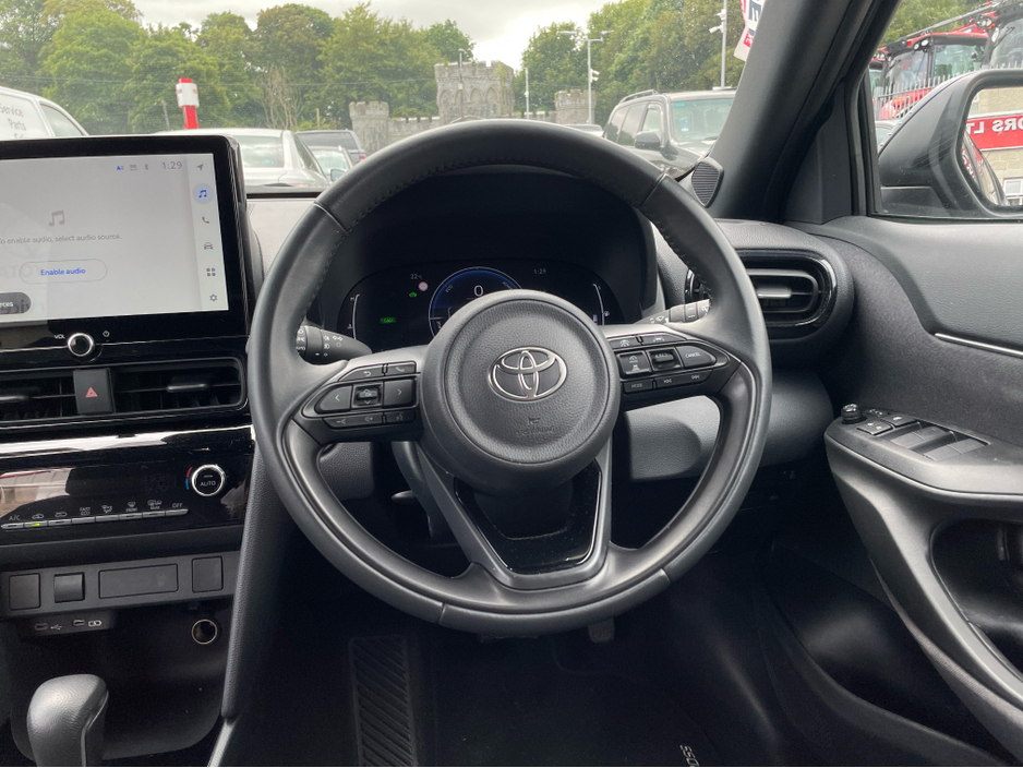 2024 Toyota Yaris Cross 1.5L Petrol Hybrid For Sale Images