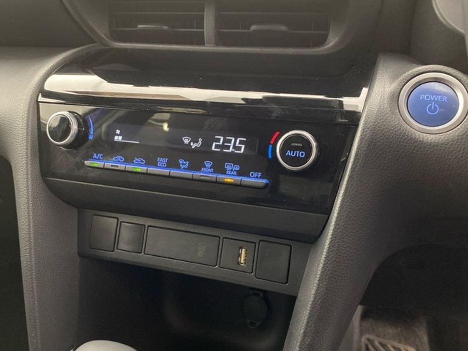 Toyota Yaris Cross Luna Sport Hybrid — thumbnail 15