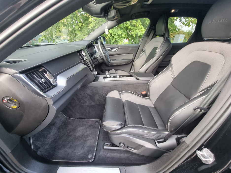 2020 Volvo XC60 2L Petrol Plug-in Hybrid For Sale Images