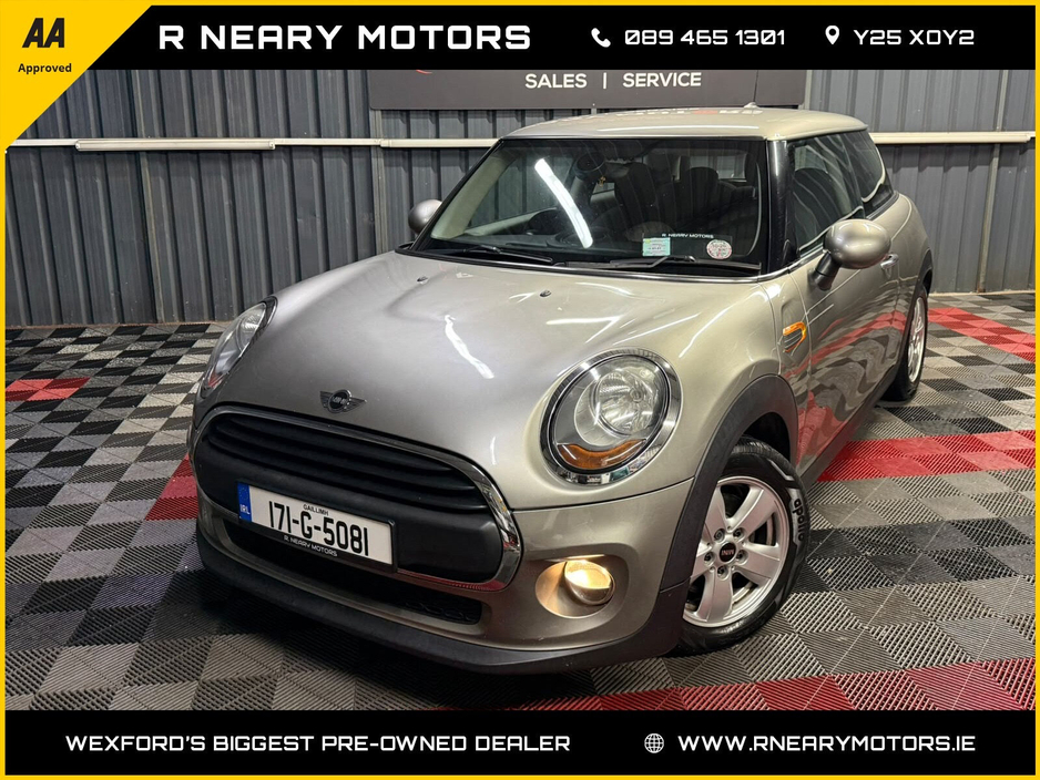 2017 MINI Hatch