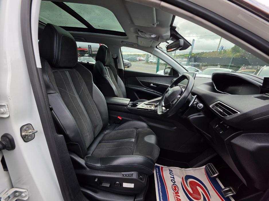 2020 Peugeot 5008 2L Diesel For Sale Images