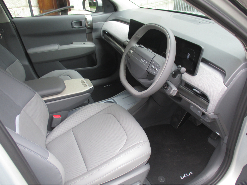 2025 Kia EV3 ElectricL Electric For Sale Images