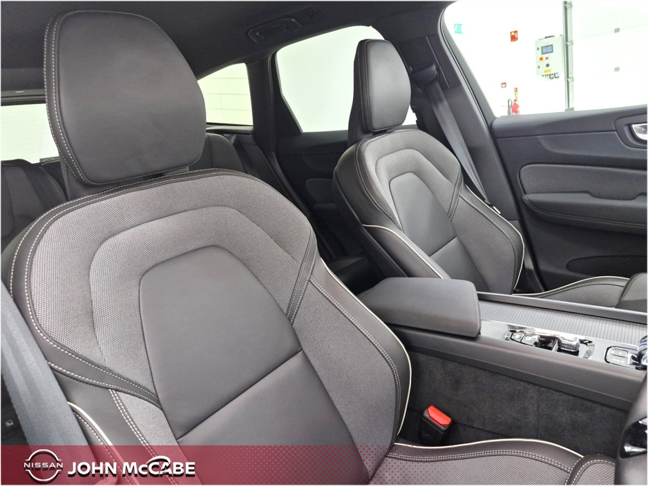 2026 Volvo XC60 2L Petrol Plug-in Hybrid For Sale Images