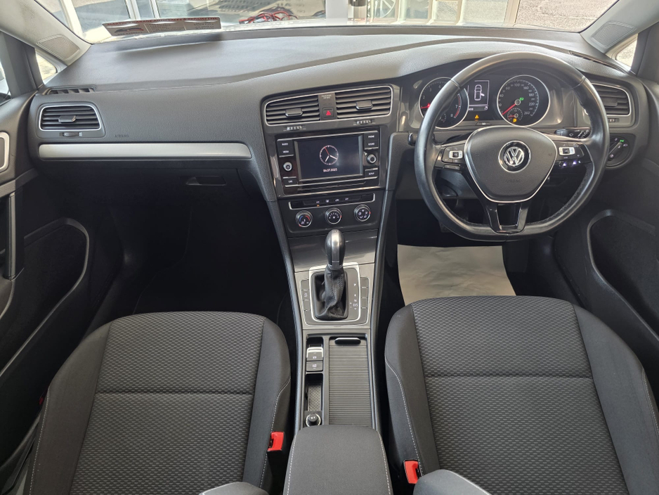 2019 Volkswagen Golf 1L Petrol For Sale Images