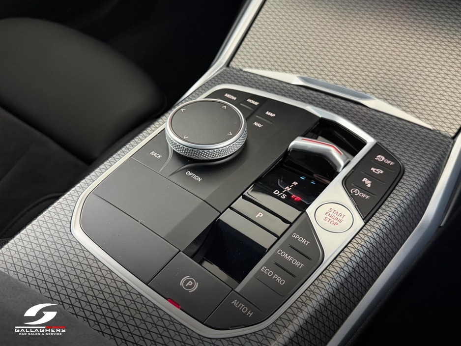2023 BMW 3 Series 2L Diesel For Sale Images