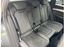 2023 Audi Q5 2.0L Petrol Plug-in Hybrid For Sale Images