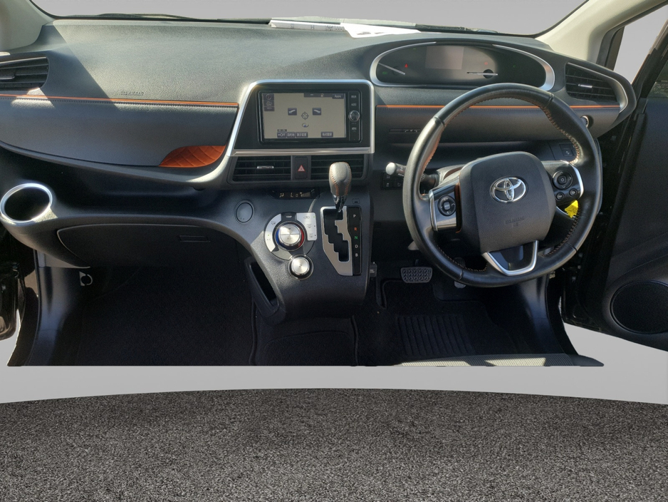 Toyota Sienta 1.5 Petrol Auto — thumbnail 14