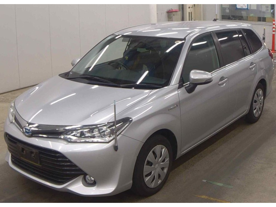 Toyota Corolla 1.5 Corolla Fielder Petrol Hybrid Auto