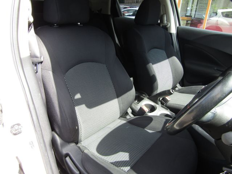 Nissan Juke 1.2 SV 4DR — thumbnail 13