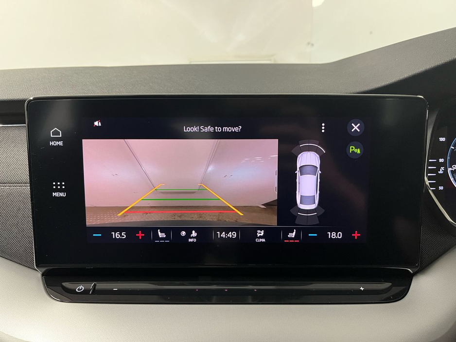 Skoda Octavia Style 1.0TSI 110BHP - Reversing Camera - Climate Control - Cruise Control - Heated Seats - Keyless Start - Apple CarPlay/Android Auto — thumbnail 14