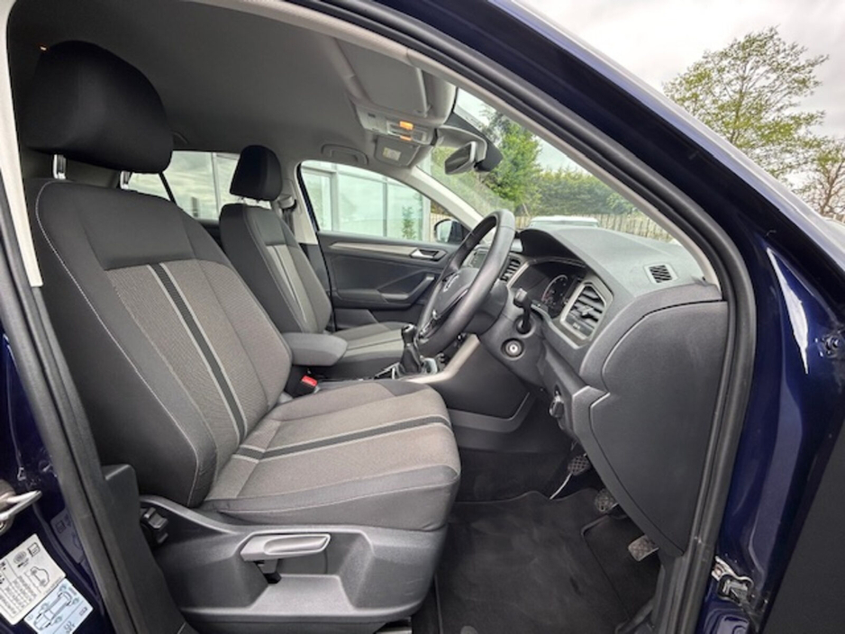 2020 Volkswagen T-Roc 1.6L Diesel For Sale Images