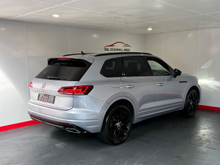 2019 Volkswagen Touareg 3L Diesel For Sale Images
