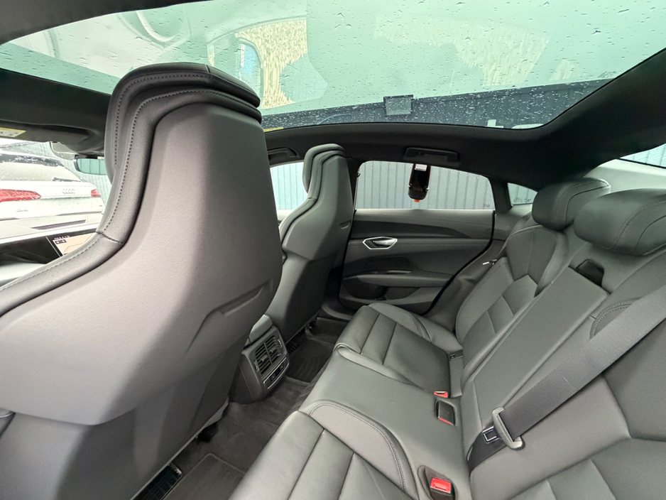 2022 Audi e-tron GT quattro 0L Electric For Sale Images
