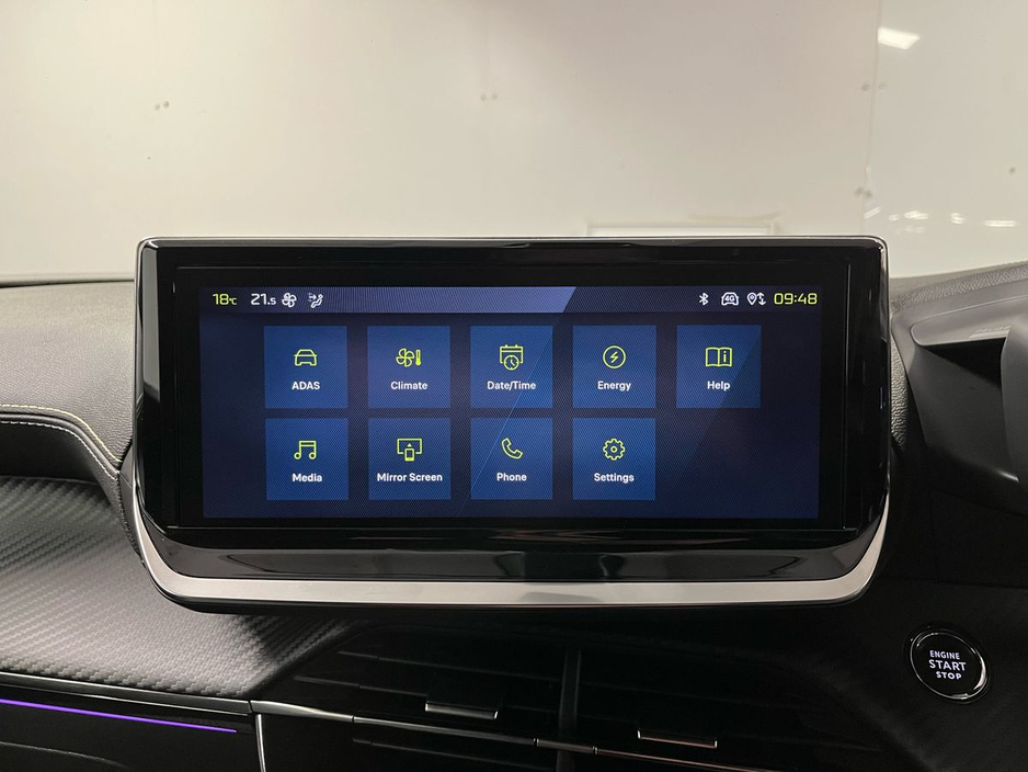 Peugeot 2008 GT EV 50kWh 136BHP - Reversing Camera - Climate Control - Cruise Control - Keyless Start - Apple CarPlay/Android Auto — thumbnail 17
