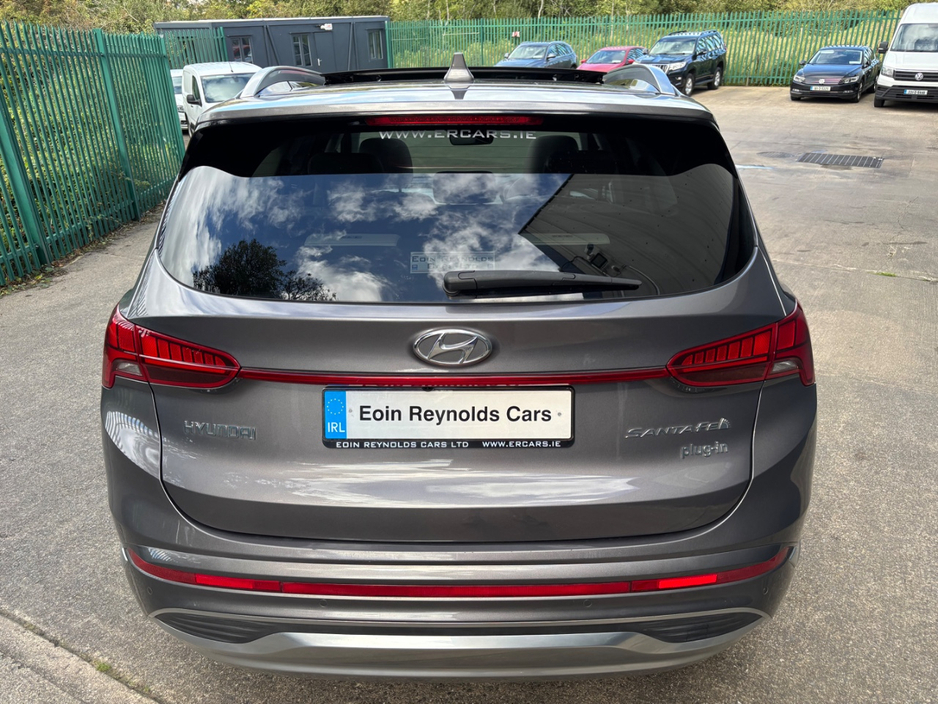 2023 Hyundai Santa Fe 1.6L Petrol Plug-in Hybrid For Sale Images