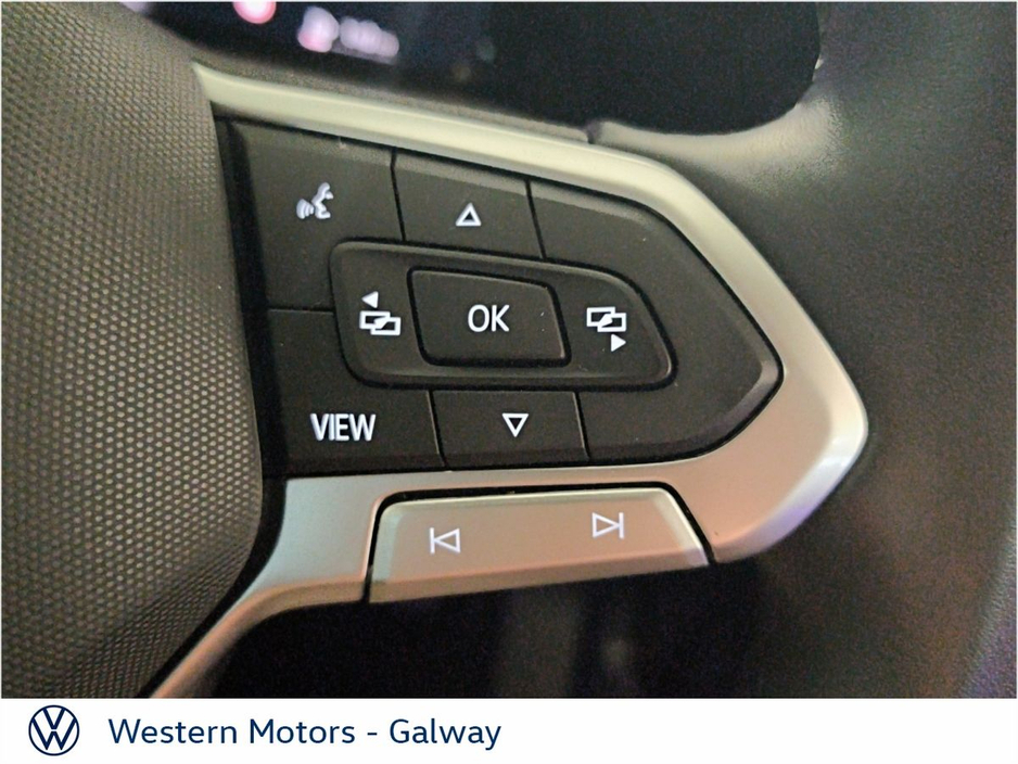 Volkswagen Golf Edition 75 1.5TSI 116 Bhp, Available for immediate delivery, Huge Spec inc Keyless Entry, Alloys, App Connect,+ much more — thumbnail 29