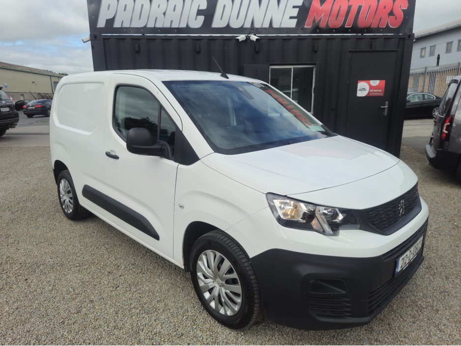 2021 Peugeot Partner 1.5L Diesel For Sale Images