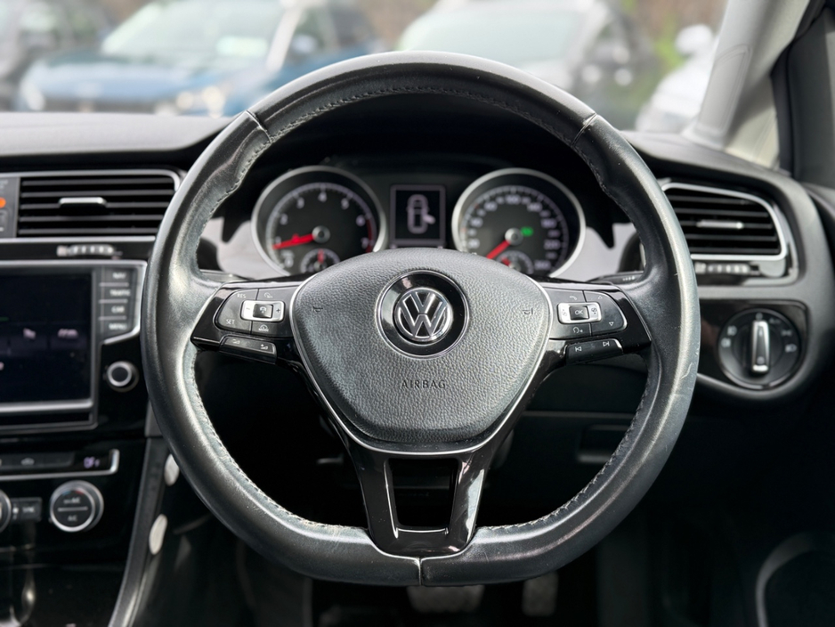 2015 Volkswagen Golf 1.4L Petrol For Sale Images