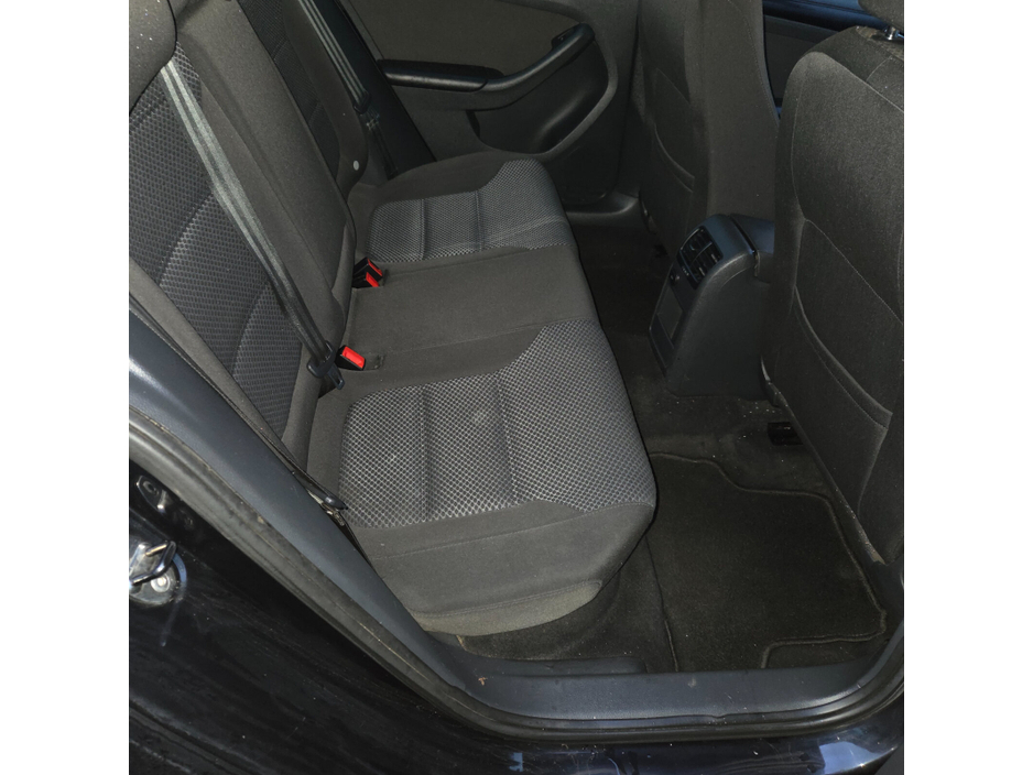 2014 Volkswagen Jetta 1.6L Diesel For Sale Images