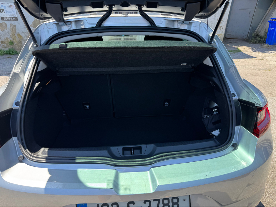 2019 Renault Megane 1.5L Diesel For Sale Images