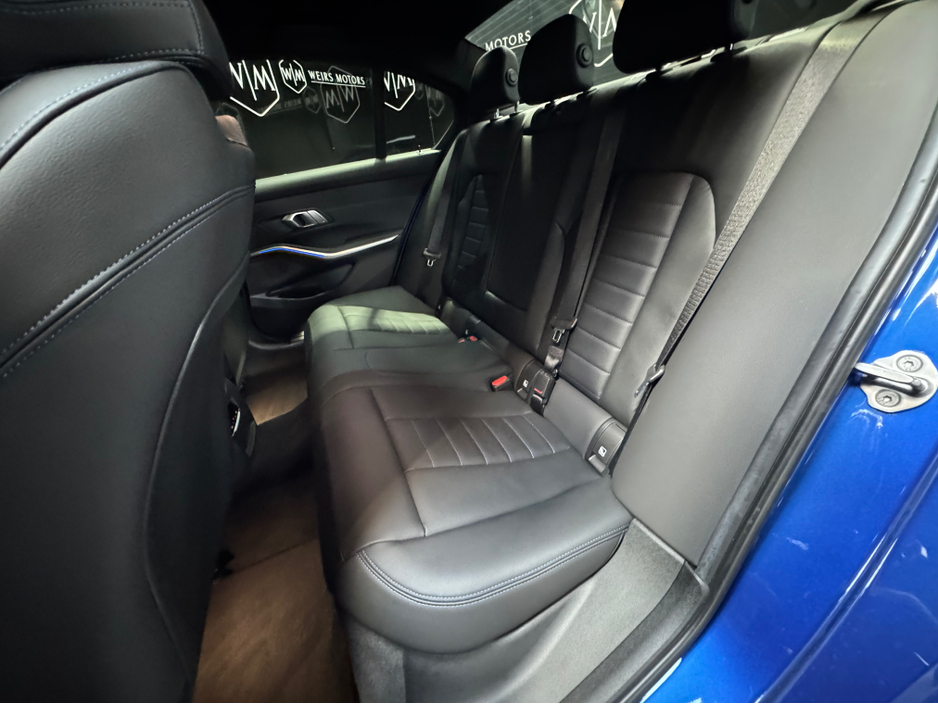 2022 BMW 3 Series 2.0L Diesel For Sale Images