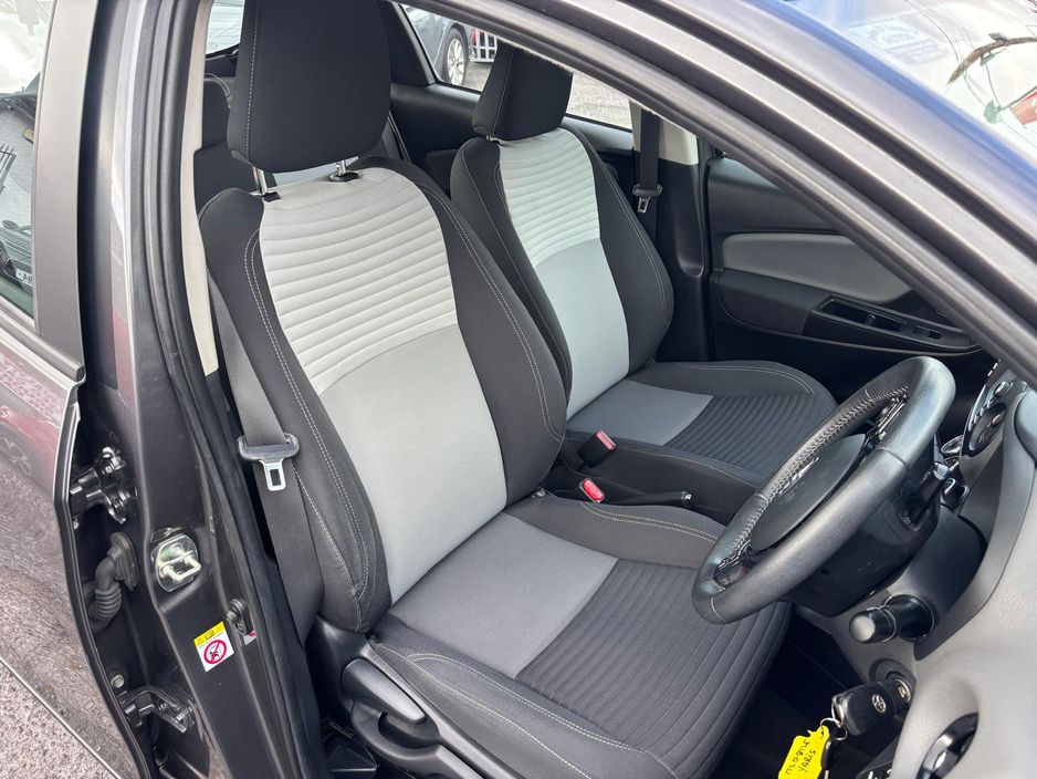 2017 Toyota Yaris 1L Petrol For Sale Images