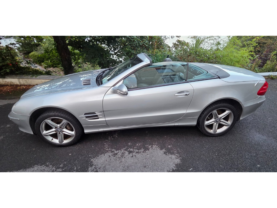 2004 Mercedes-Benz SL Class
